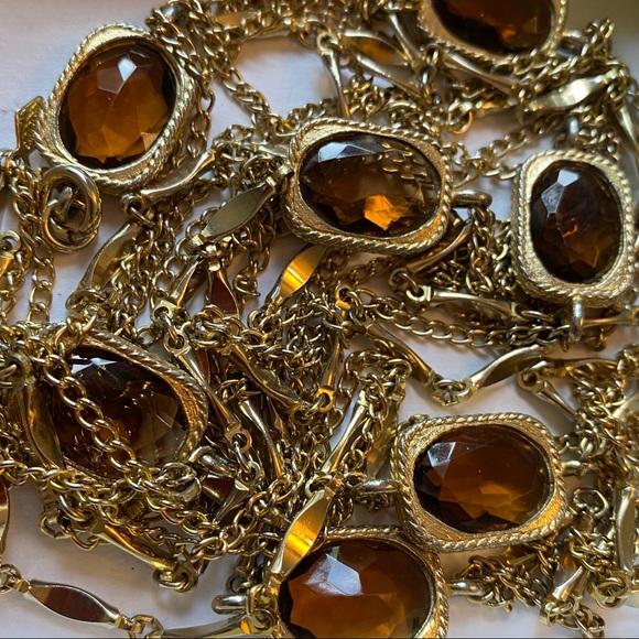 Sara Coventry Golden Embers Necklace 1967 - Picture 11 of 11